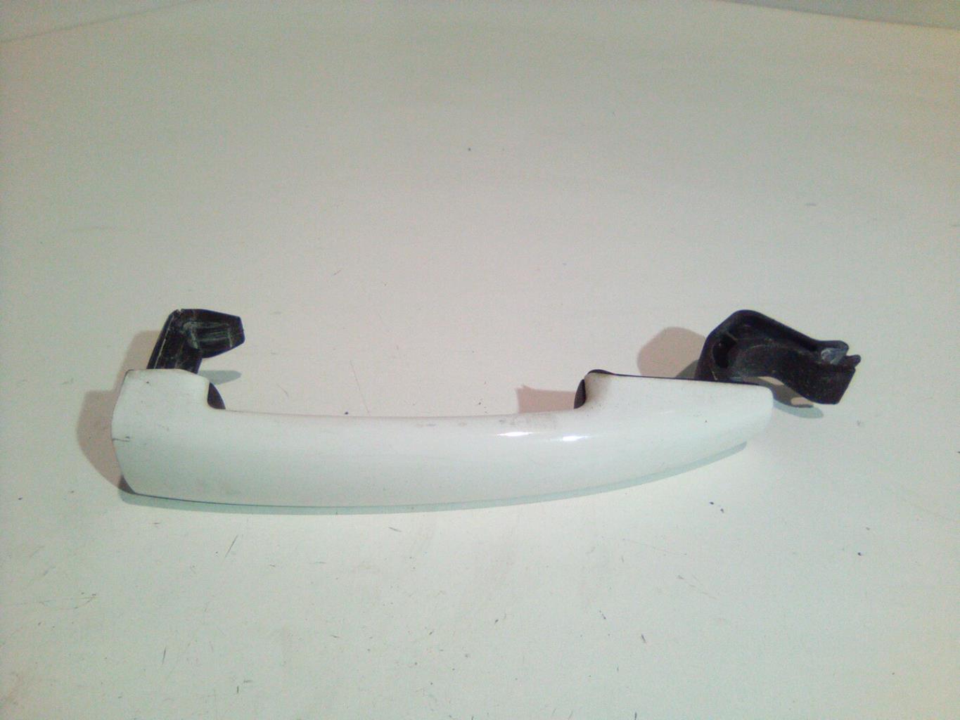 Poignee porte avant gauche CITROEN C3 2 PHASE 1 Essence - 1