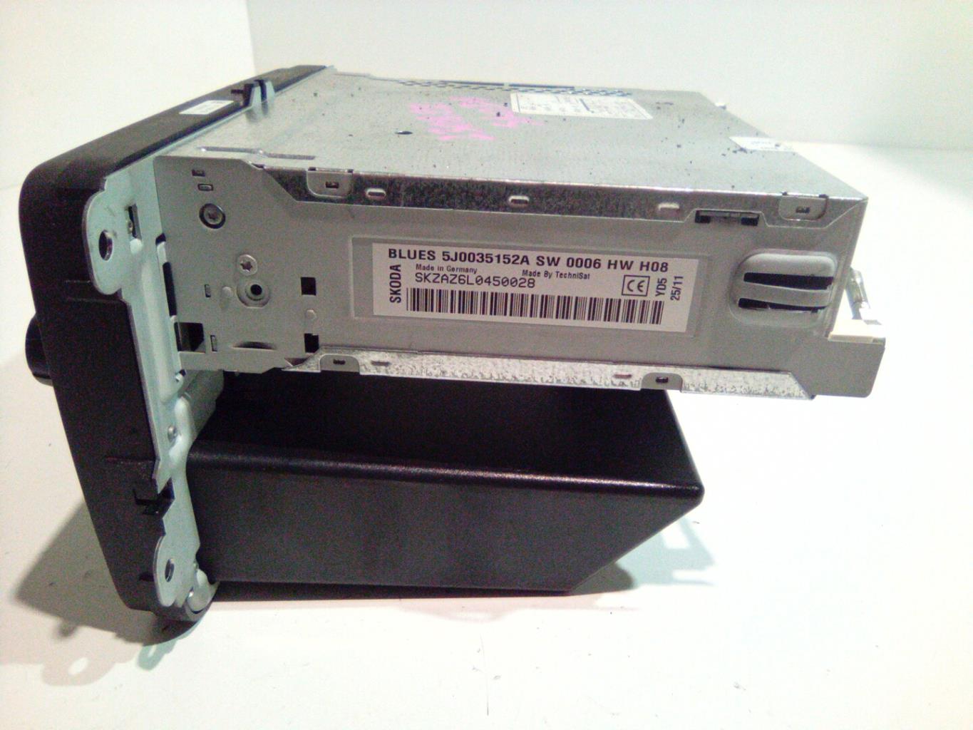 Autoradio originale SKODA FABIA 2 PHASE 2 Diésel - 1