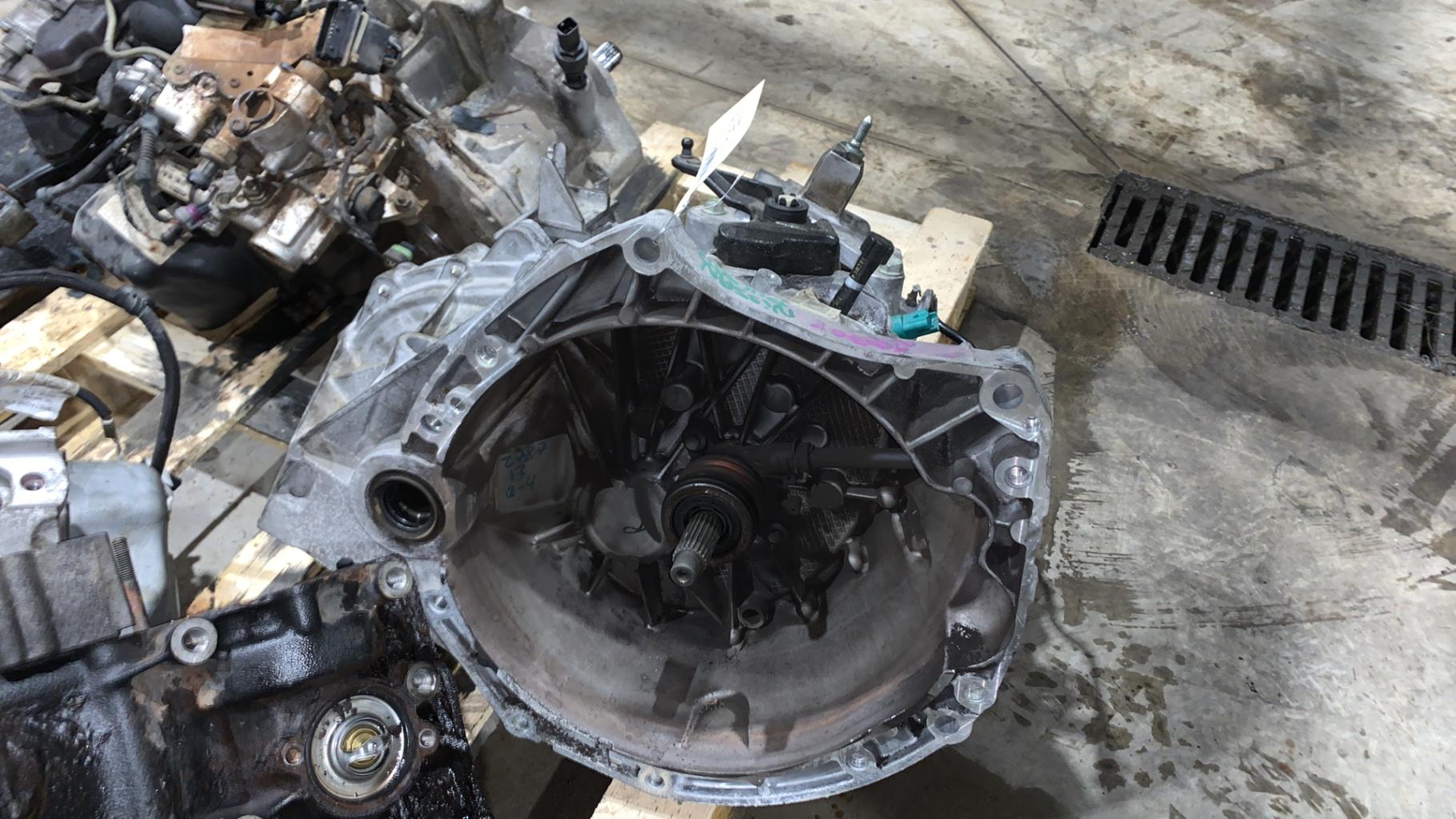 Boite de vitesses NISSAN PULSAR Essence - 1