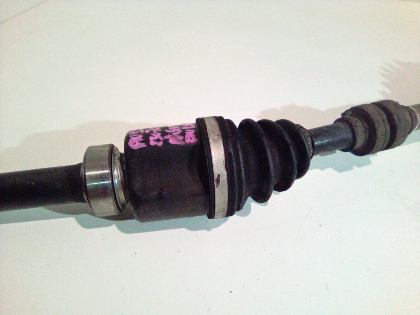Giunto cardanico albero di trasmissione destro NISSAN PULSAR Gasolina - 1