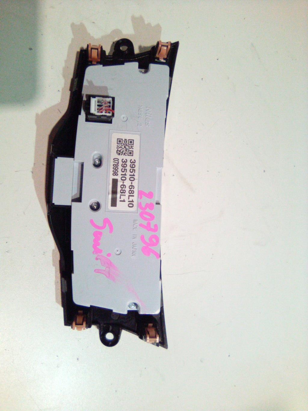 Commande chauffage SUZUKI SWIFT 4 Essence - 1