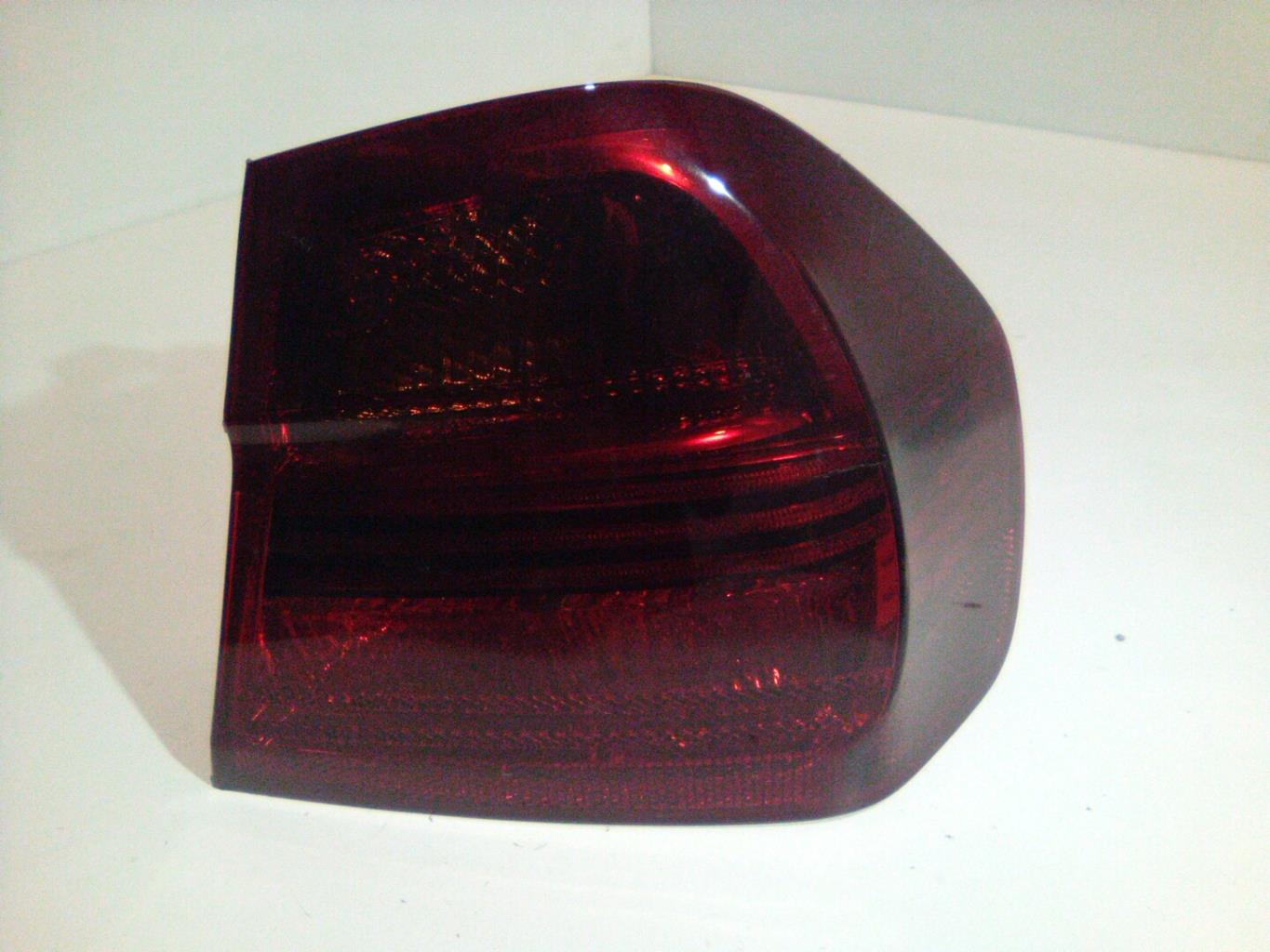 Fanale posteriore principale destro (luci) BMW SERIE 3 E90 PHASE 1 Diésel - 1