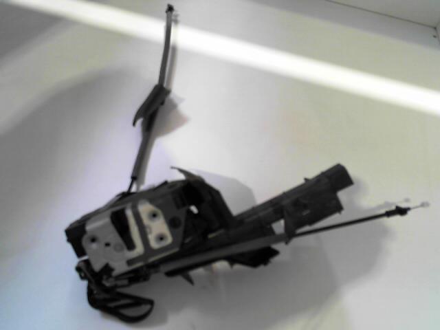 Serrure avant droit FORD FOCUS 3 PHASE 1 BREAK Diesel - 1