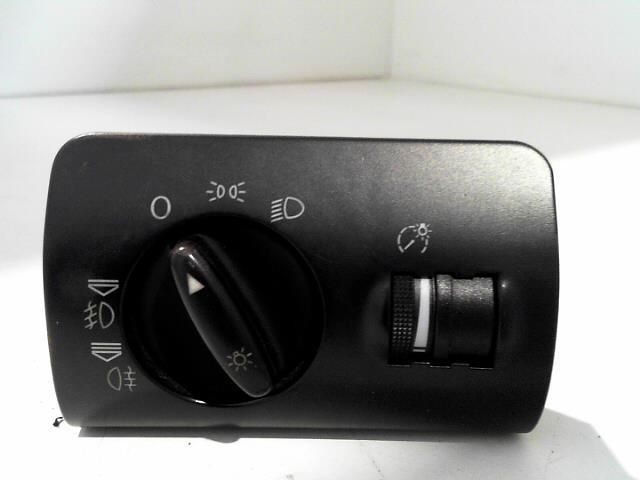 Commande de phare AUDI A6 2 PHASE 1 Diesel - 1