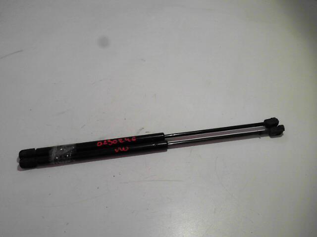 Verin de coffre VOLKSWAGEN GOLF 3 Essence - 1