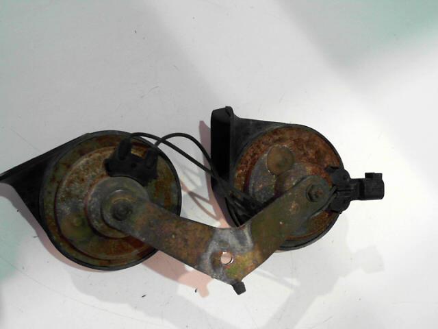 Avertisseur/Klaxon FORD FOCUS 1 BREAK Diesel - 1