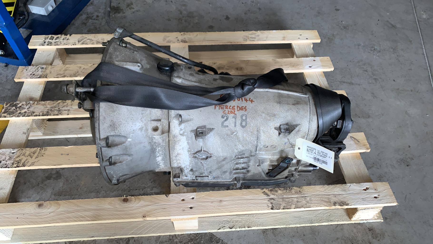 Boite de vitesses MERCEDES CLASSE C 202 PHASE 2 BREAK Essence - 1