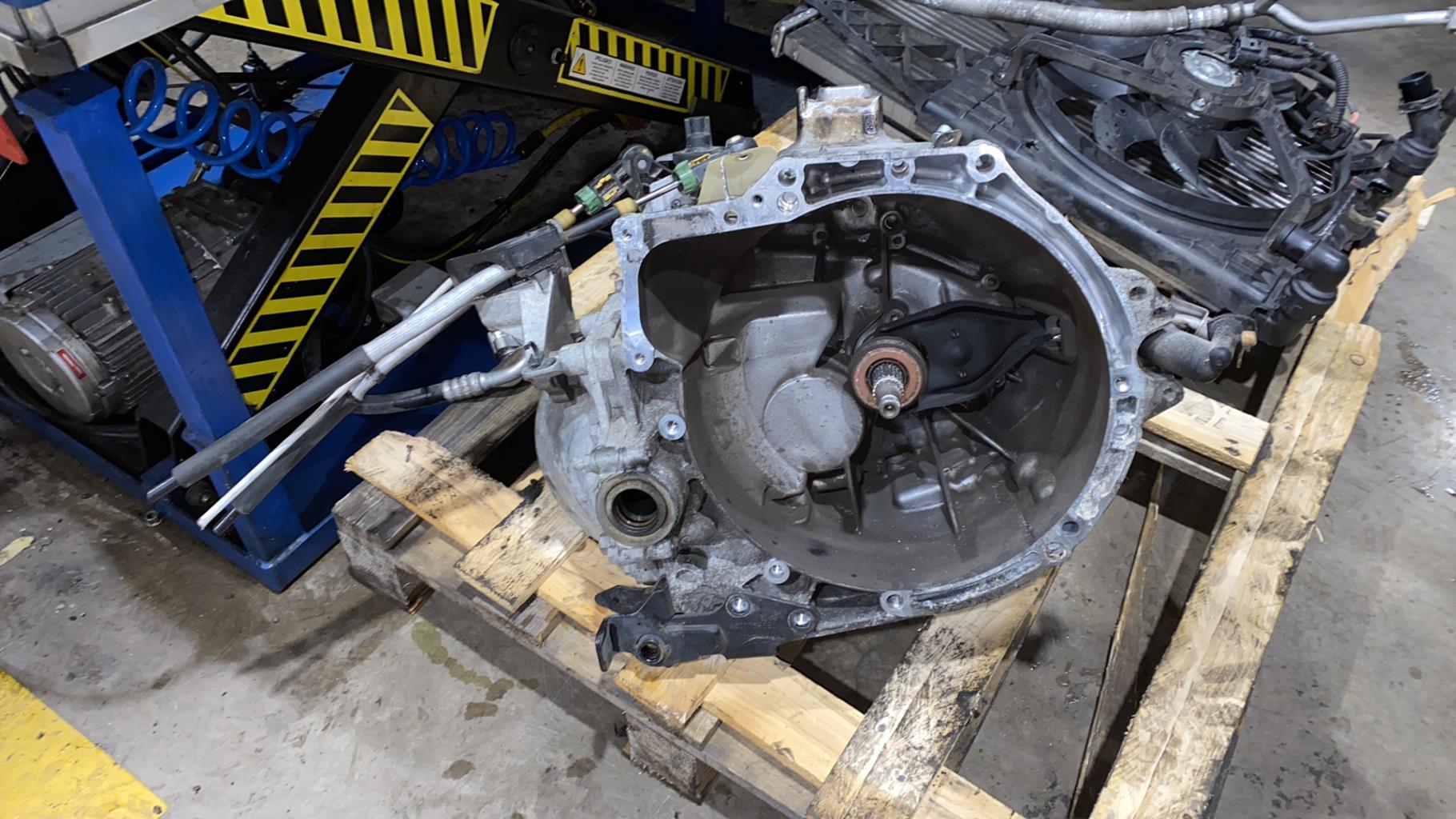 Boite de vitesses PEUGEOT 308 2 PHASE 1 Diesel - 1