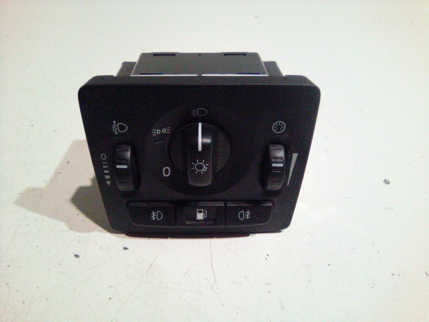 Commande de phare VOLVO C 30 PHASE 2 Diesel - 1
