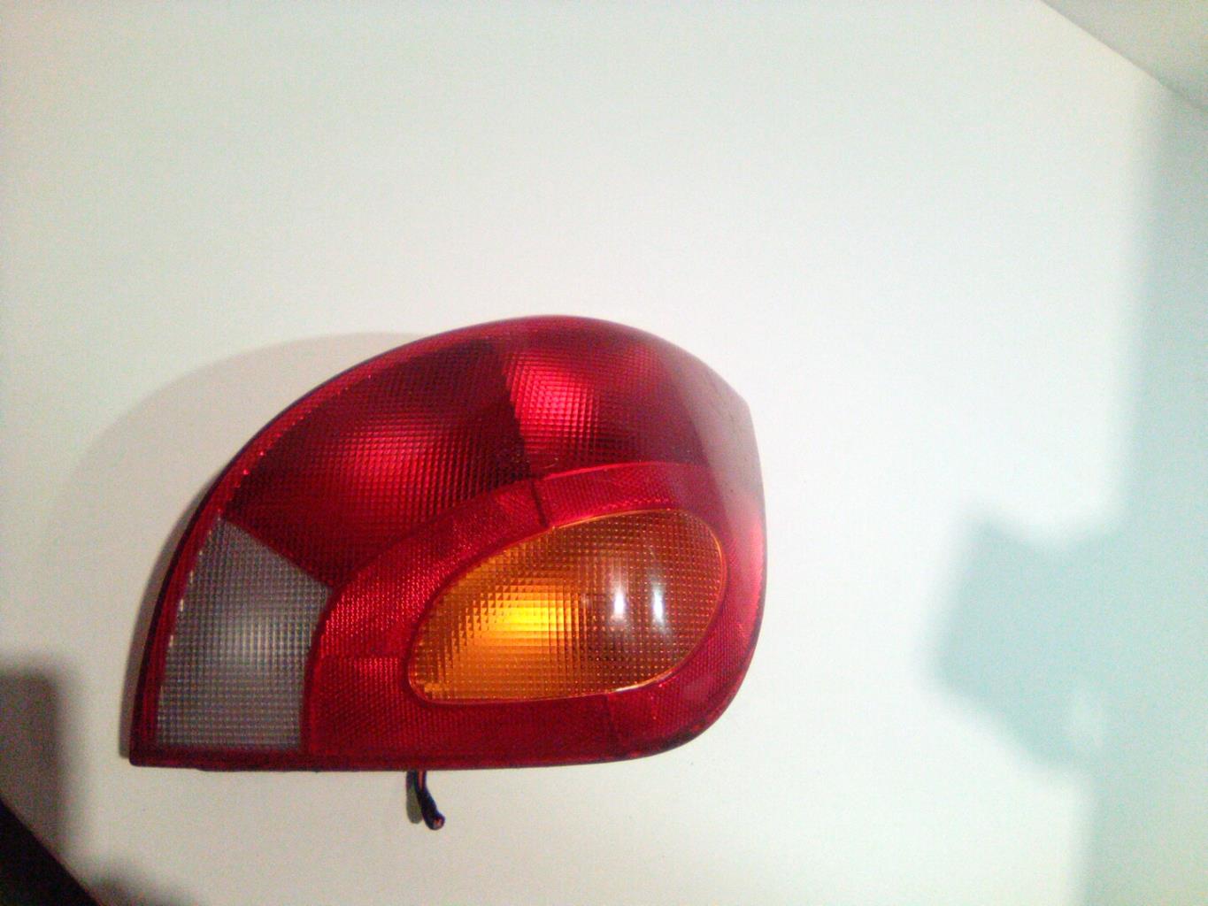 Fanale posteriore principale destro (luci) FORD FIESTA 4 PHASE 2 Gasolina - 1