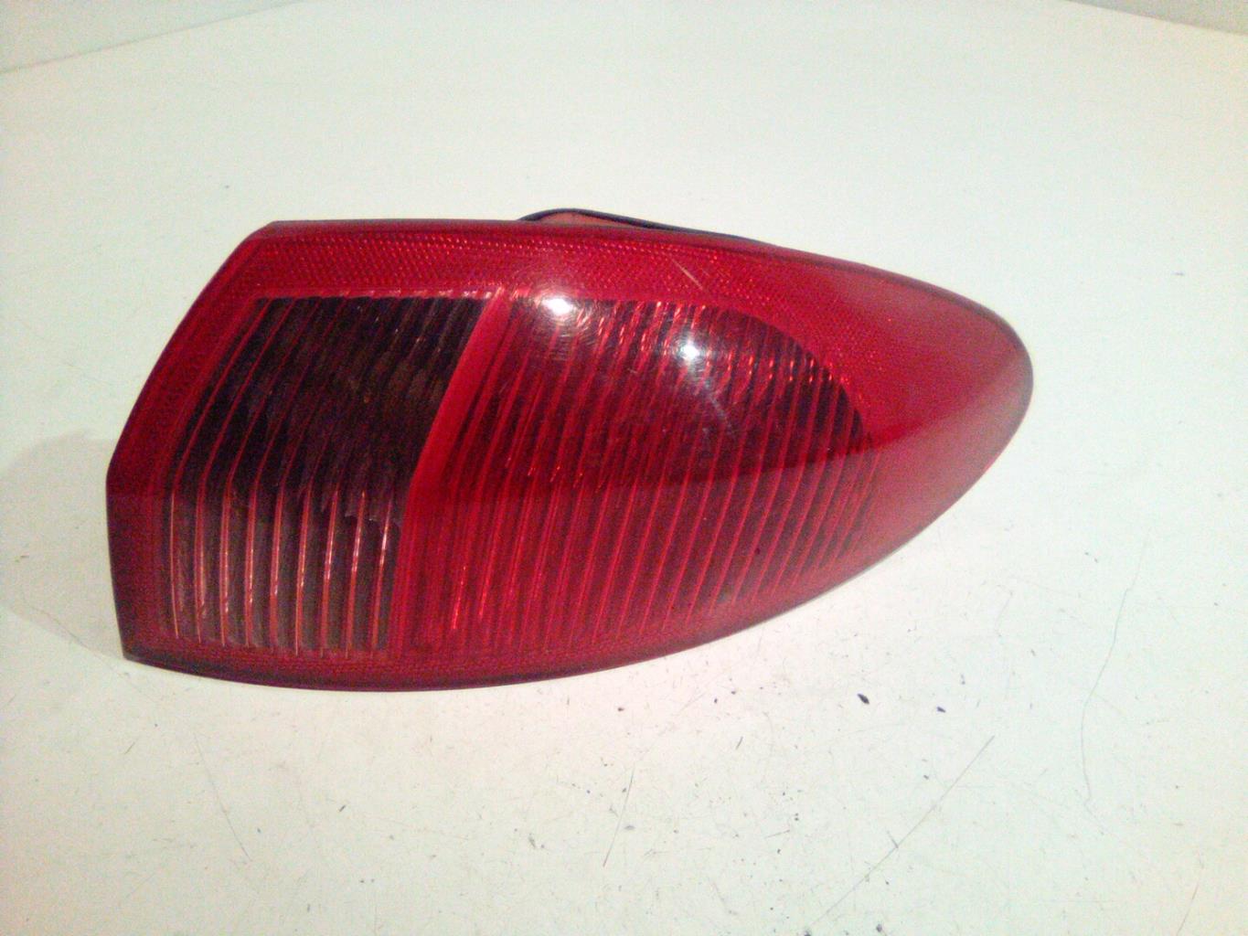 Fanale posteriore principale destro (luci) ALFA ROMEO 147 PHASE 1 Diésel - 1