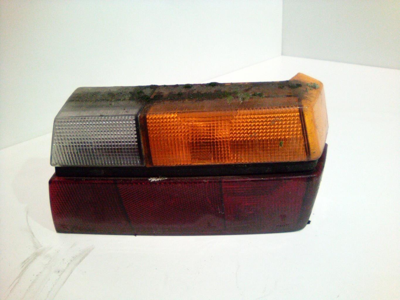 Fanale posteriore principale destro (luci) VOLKSWAGEN PASSAT 2 PHASE 1  - 1