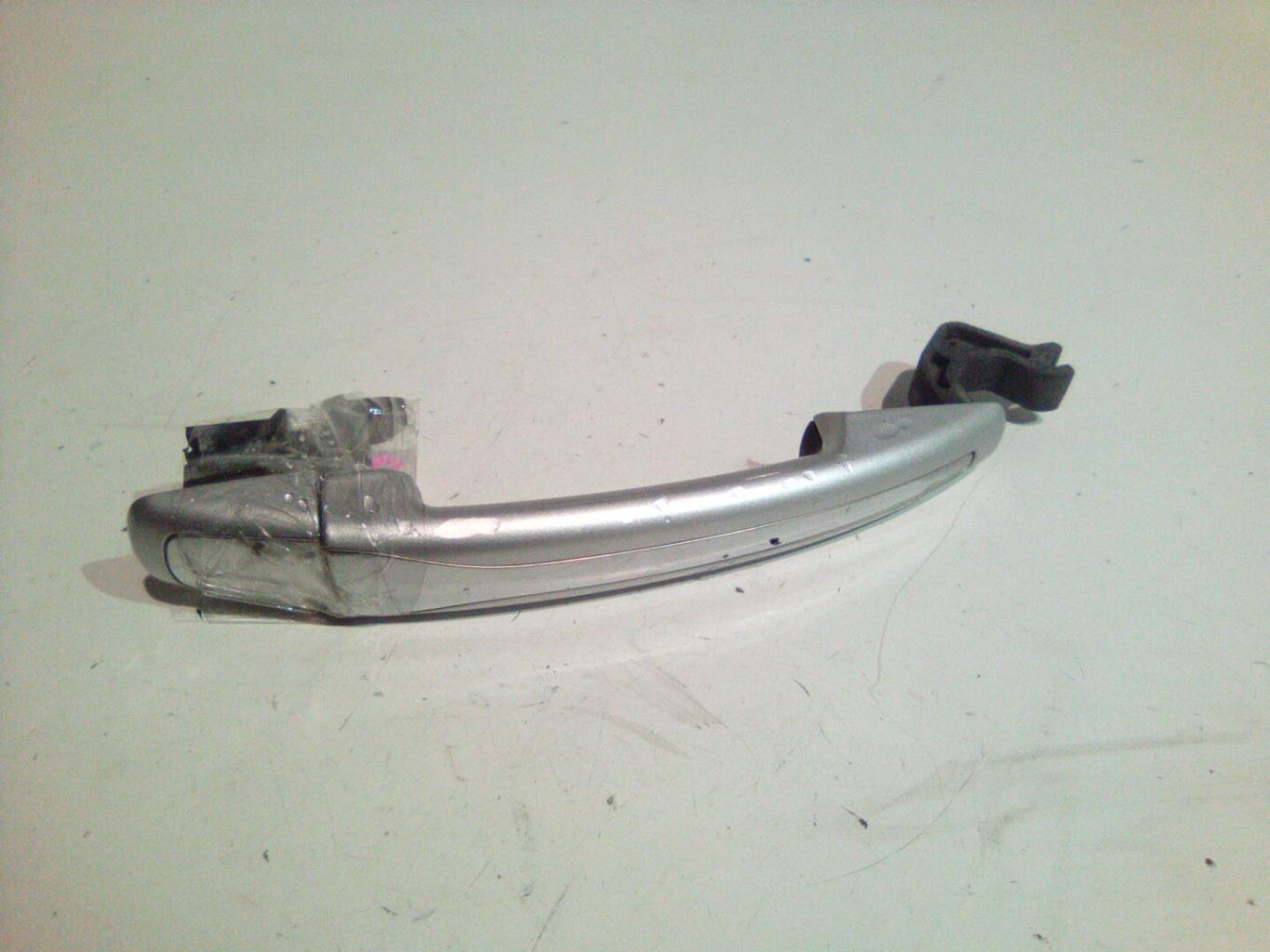 Poignee porte avant droit CITROEN C5 2 Diesel - 1