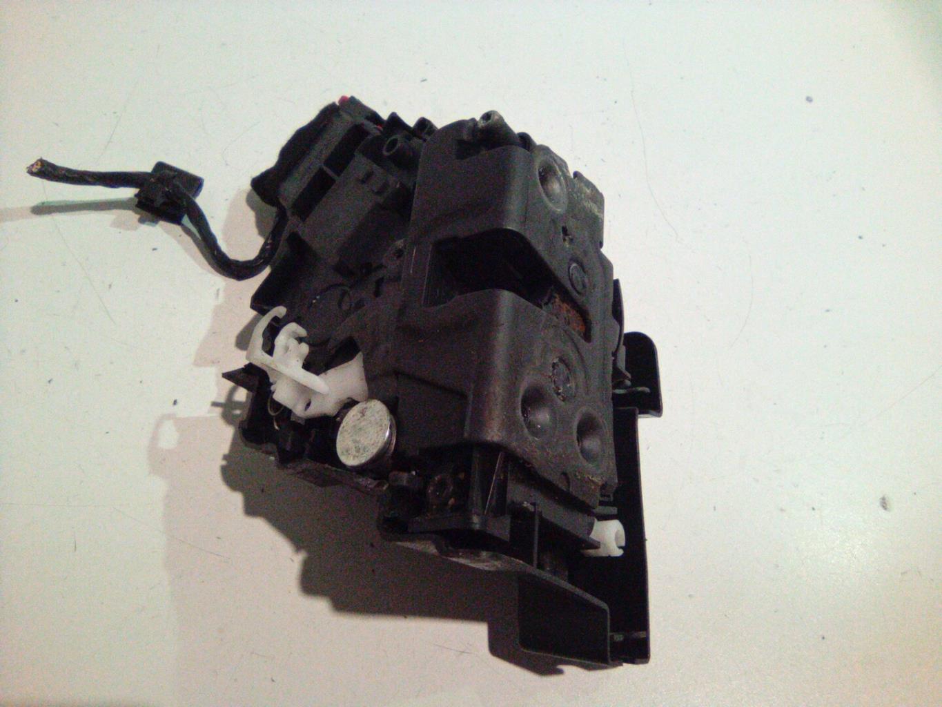 Serrure avant gauche VOLVO C 30 PHASE 2 Diesel - 1