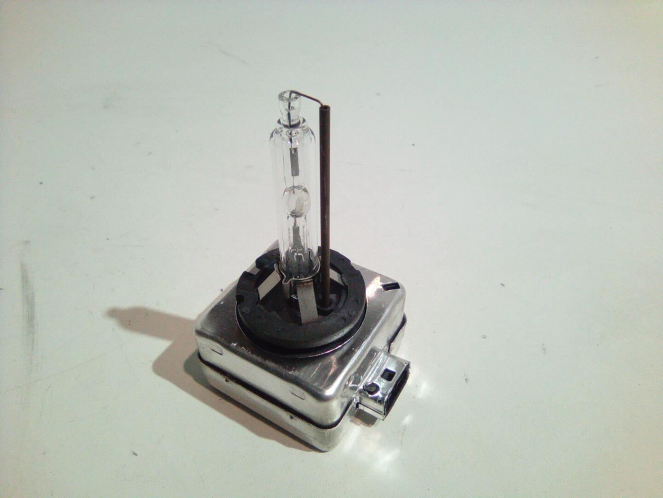 Ampoule xenon BMW SERIE 3 E91 TOURING PHASE 1 BREAK Diesel - 1