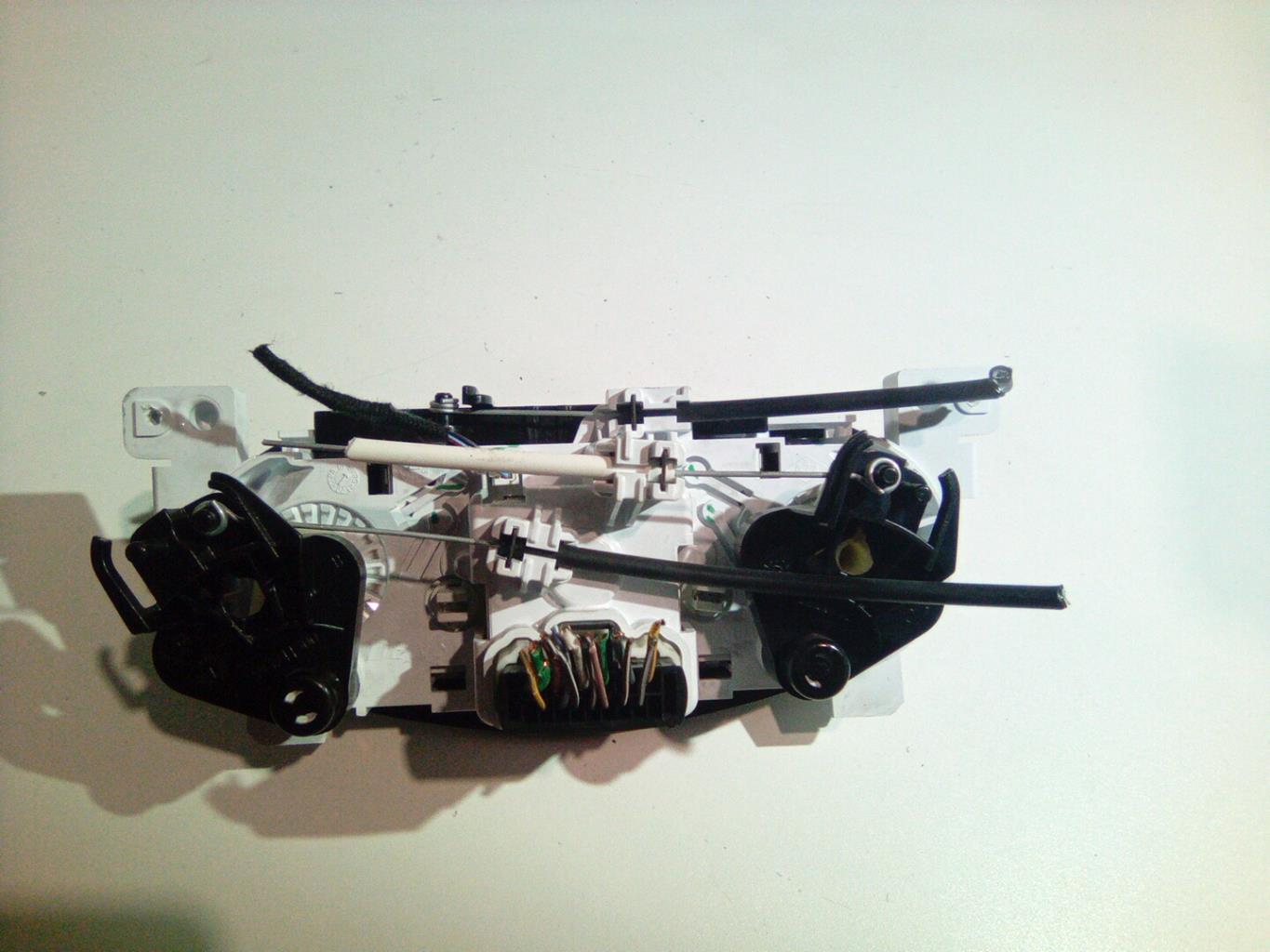 Commande chauffage DACIA SANDERO 2 PHASE 2 Essence - 1