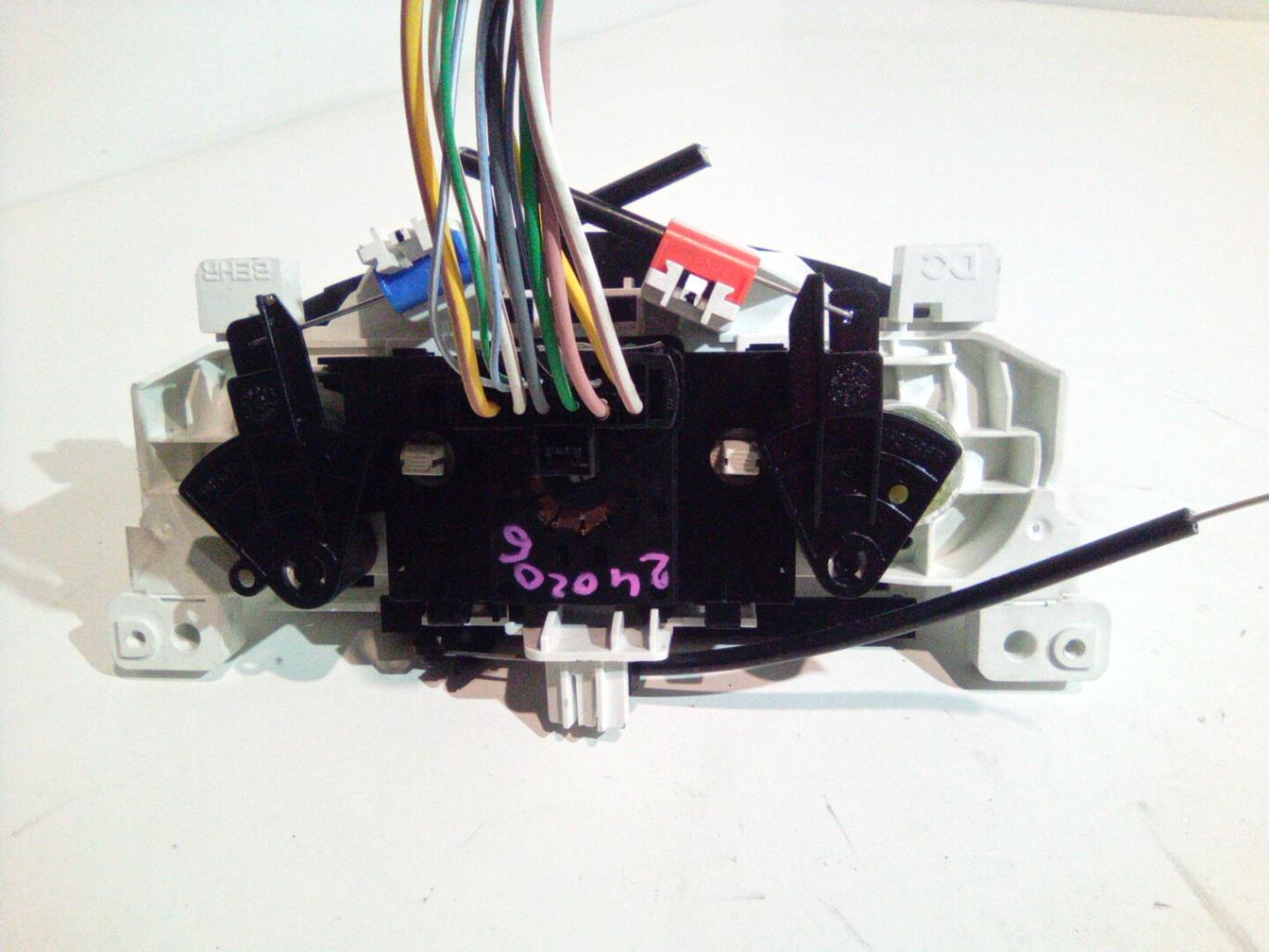 Commande chauffage RENAULT TWINGO 3 PHASE 1 Essence - 1