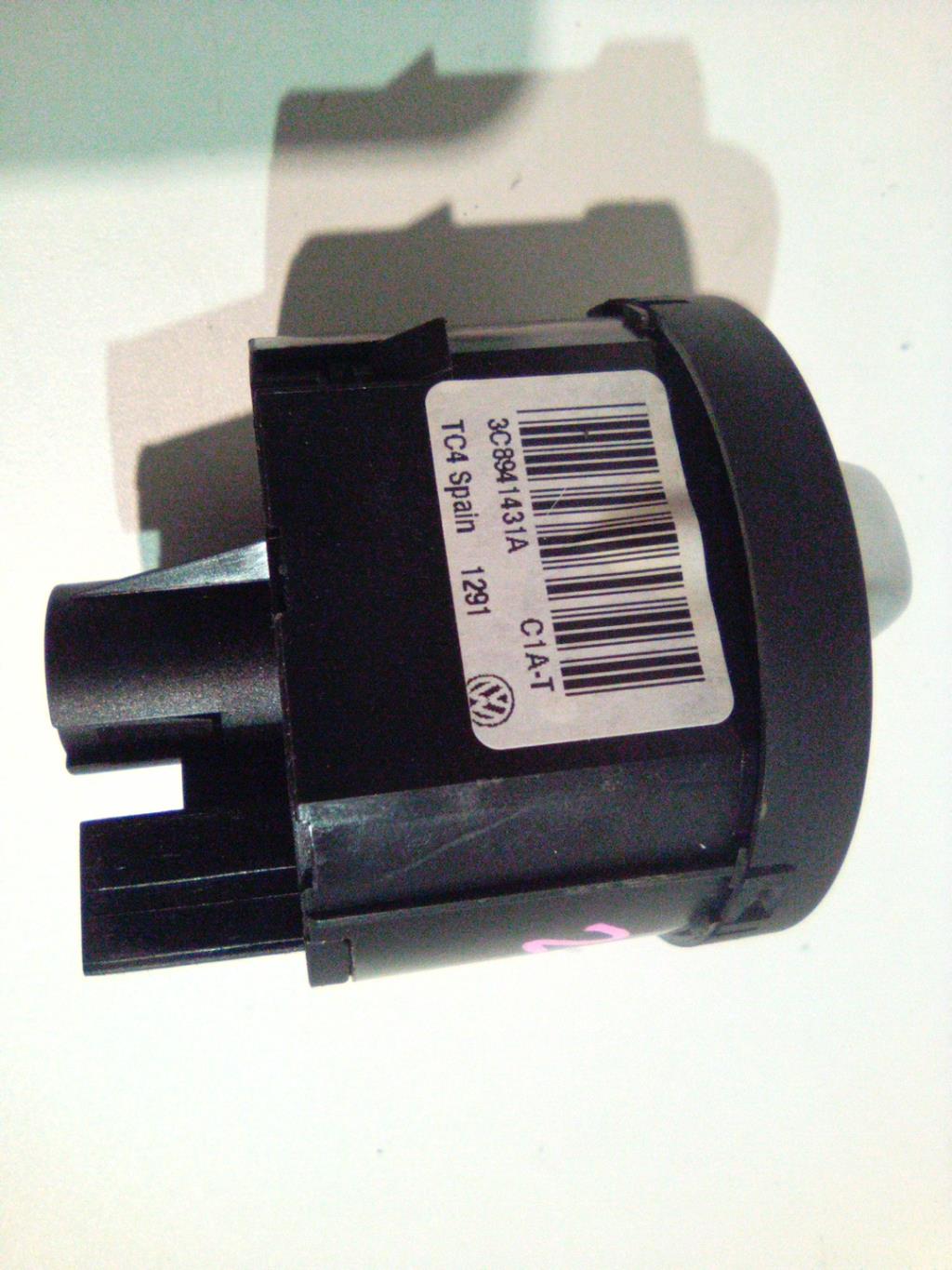 Commande de phare VOLKSWAGEN PASSAT 6 BREAK Diesel - 1