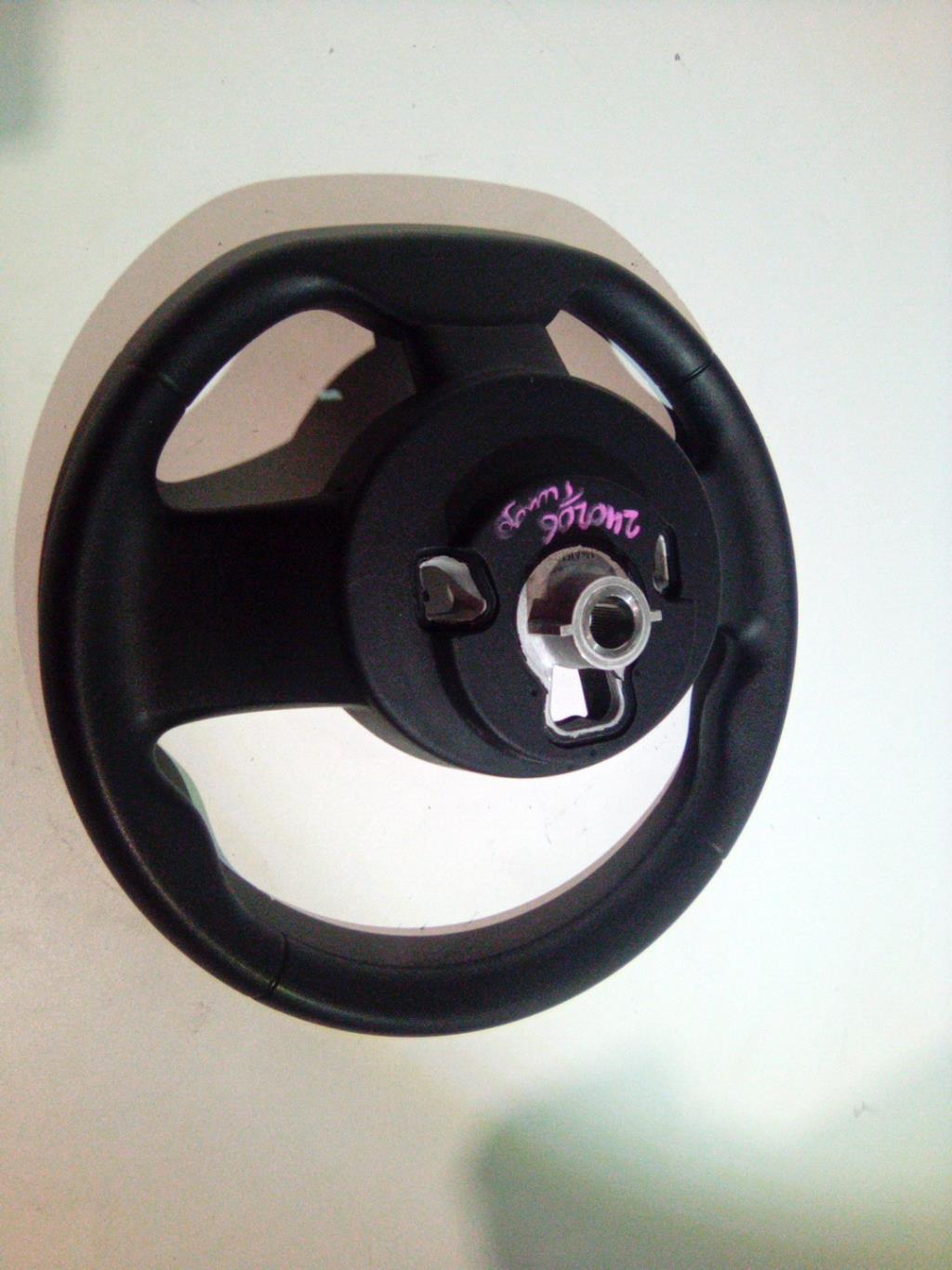 Volant RENAULT TWINGO 3 PHASE 1 Essence - 1
