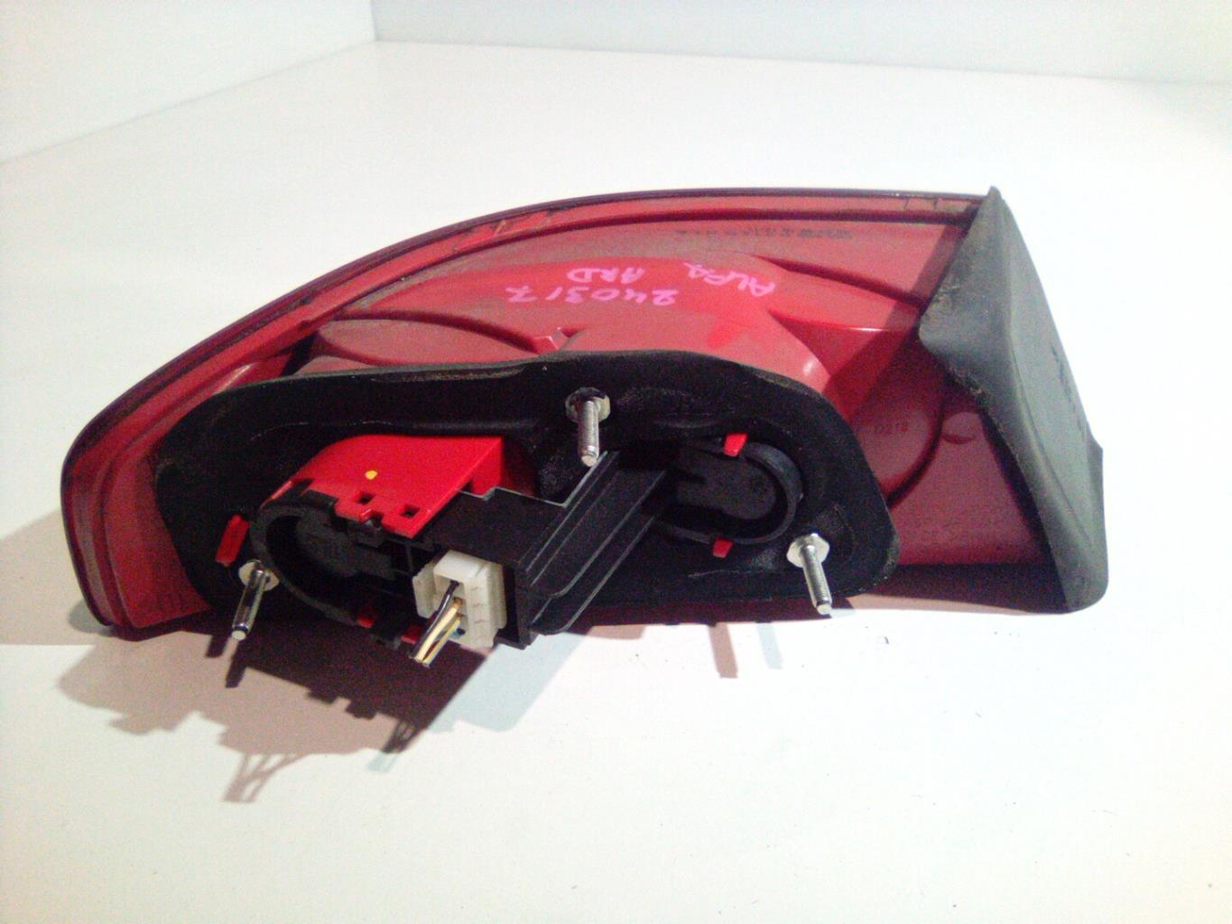 Fanale posteriore principale destro (luci) ALFA ROMEO 159 Diésel - 1
