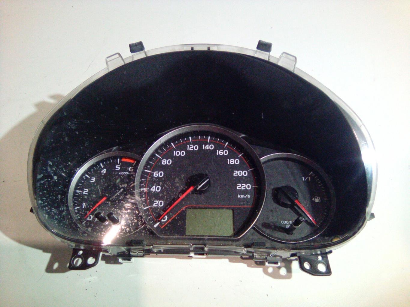 Compteur TOYOTA YARIS 3 PHASE 1 Diesel - 1