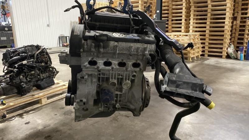 Moteur VOLKSWAGEN GOLF PLUS PHASE 1 Essence - 1
