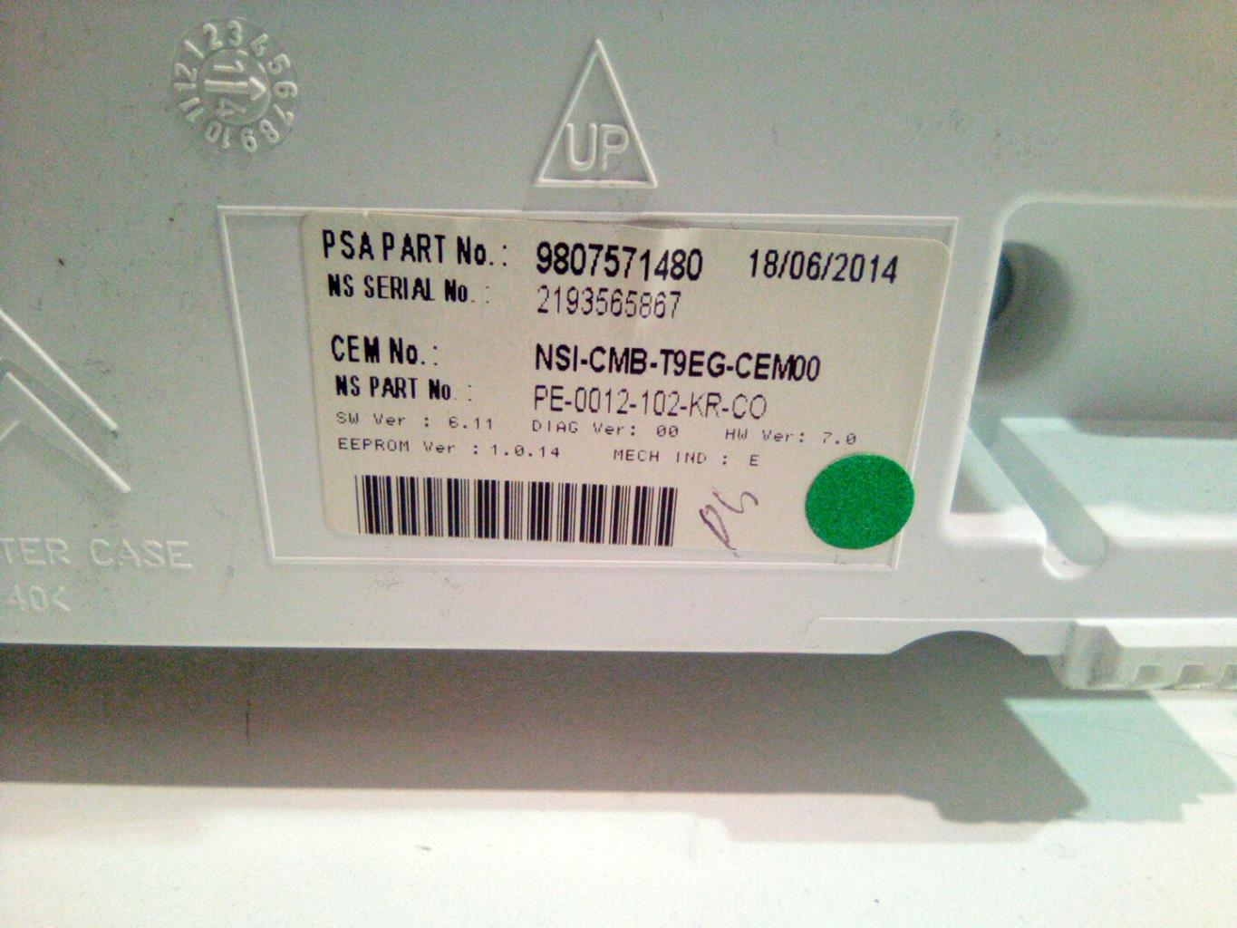 Compteur PEUGEOT 308 2 PHASE 1 Diesel - 1
