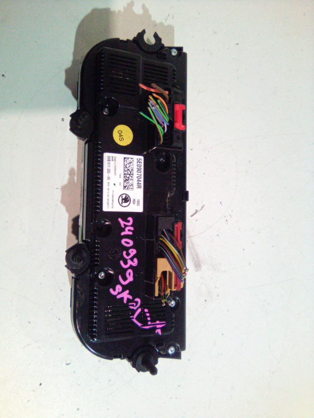 Commande chauffage SKODA OCTAVIA 3 PHASE 1 BREAK Essence - 1