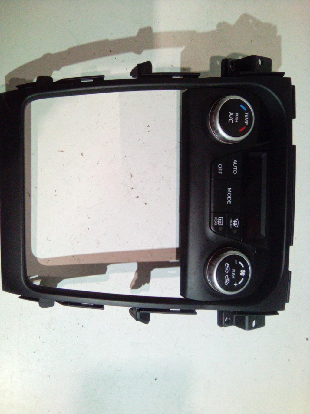 Commande chauffage SUZUKI SX4 1 Diesel - 1