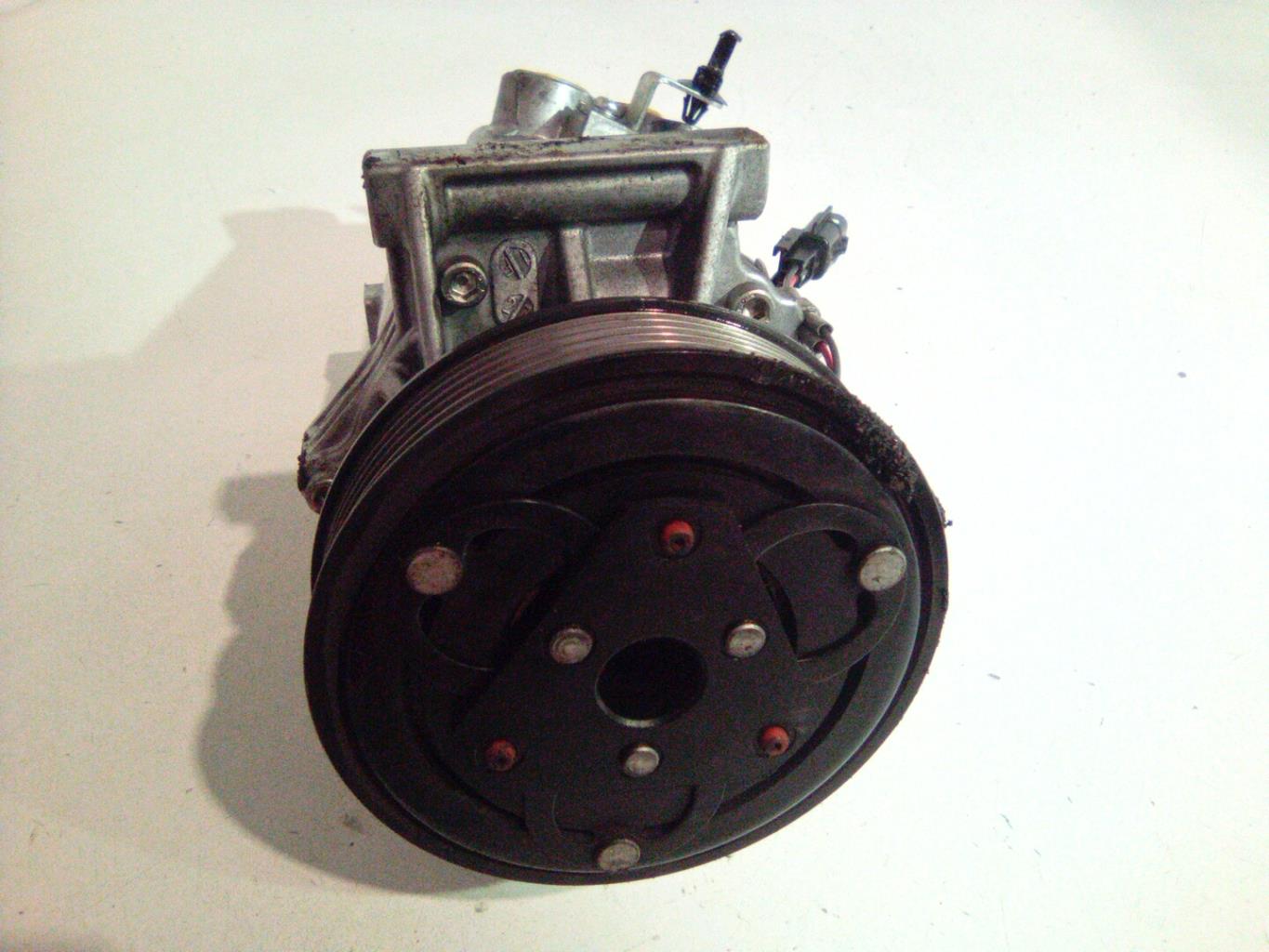 Compresseur clim RENAULT FLUENCE PHASE 1 Essence - 1