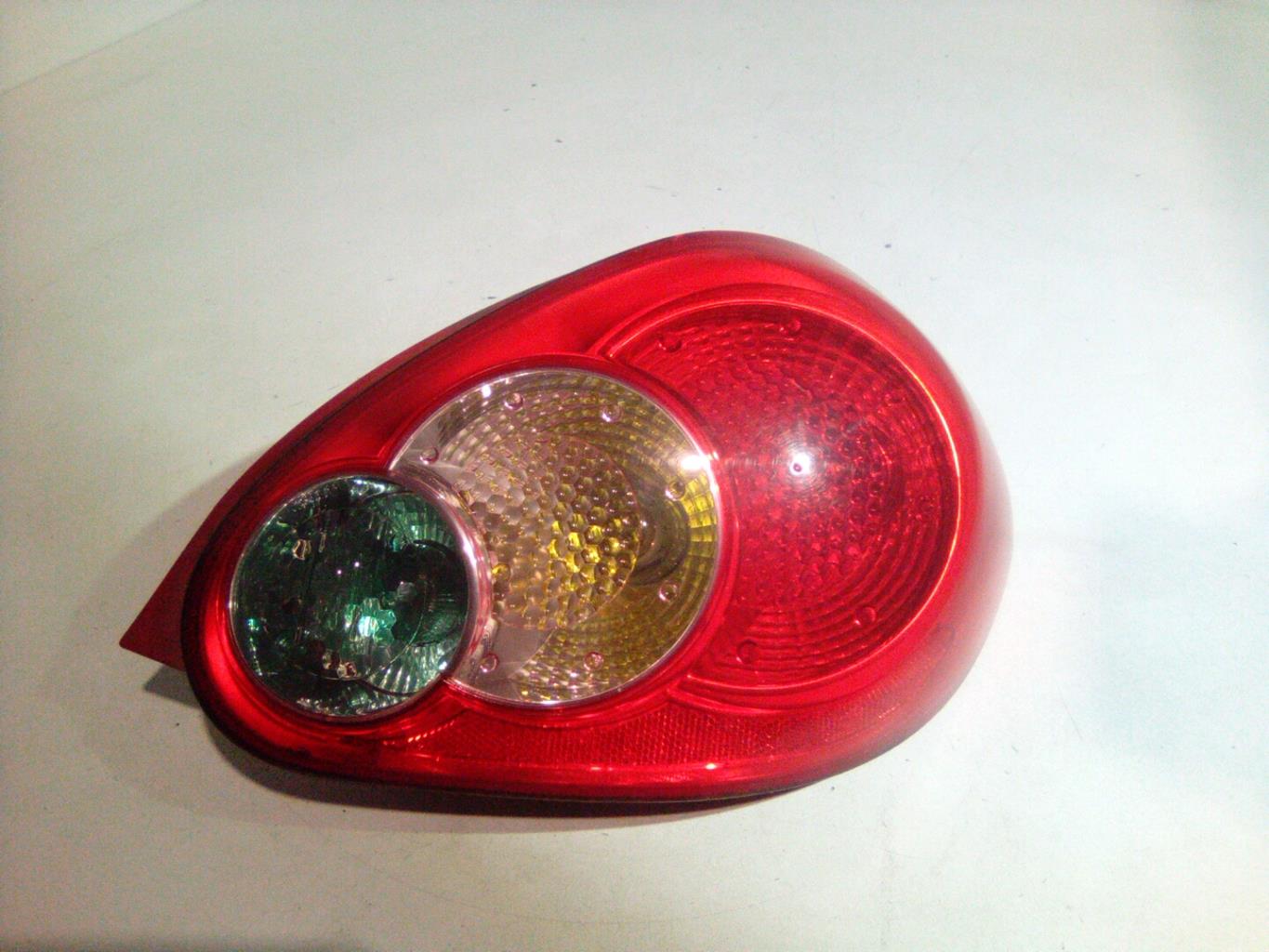 Fanale posteriore principale destro (luci) TOYOTA AYGO 1 PHASE 1 Gasolina - 1