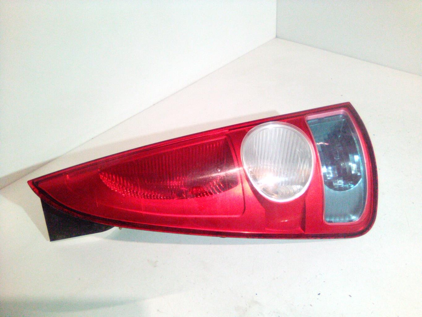 Fanale posteriore principale sinistro (luci) RENAULT GRAND ESPACE 4 PHASE 1 Diésel - 1