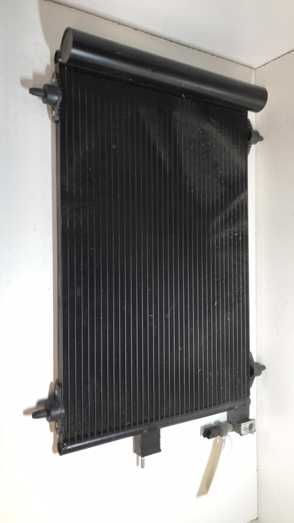 Condenseur de clim CITROEN XSARA PHASE 2 Essence - 1