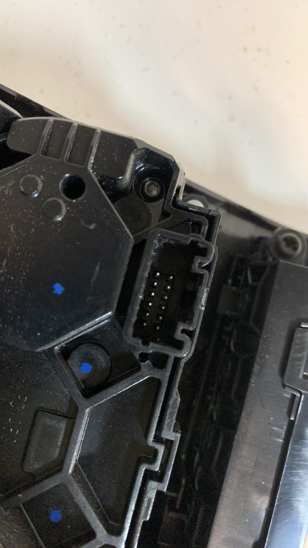 Commande chauffage RENAULT CLIO 5 Essence - 1