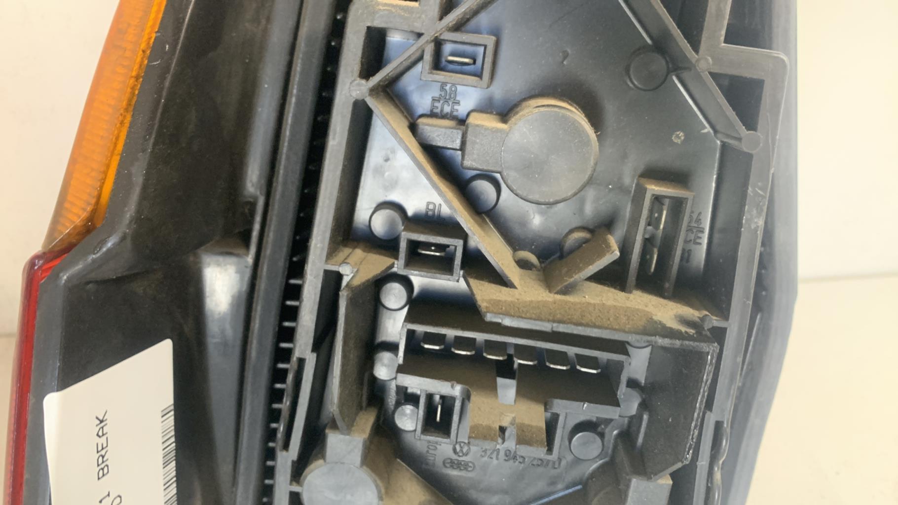 Fanale posteriore principale destro (luci) VOLKSWAGEN PASSAT 2 PHASE 1 BREAK  - 1