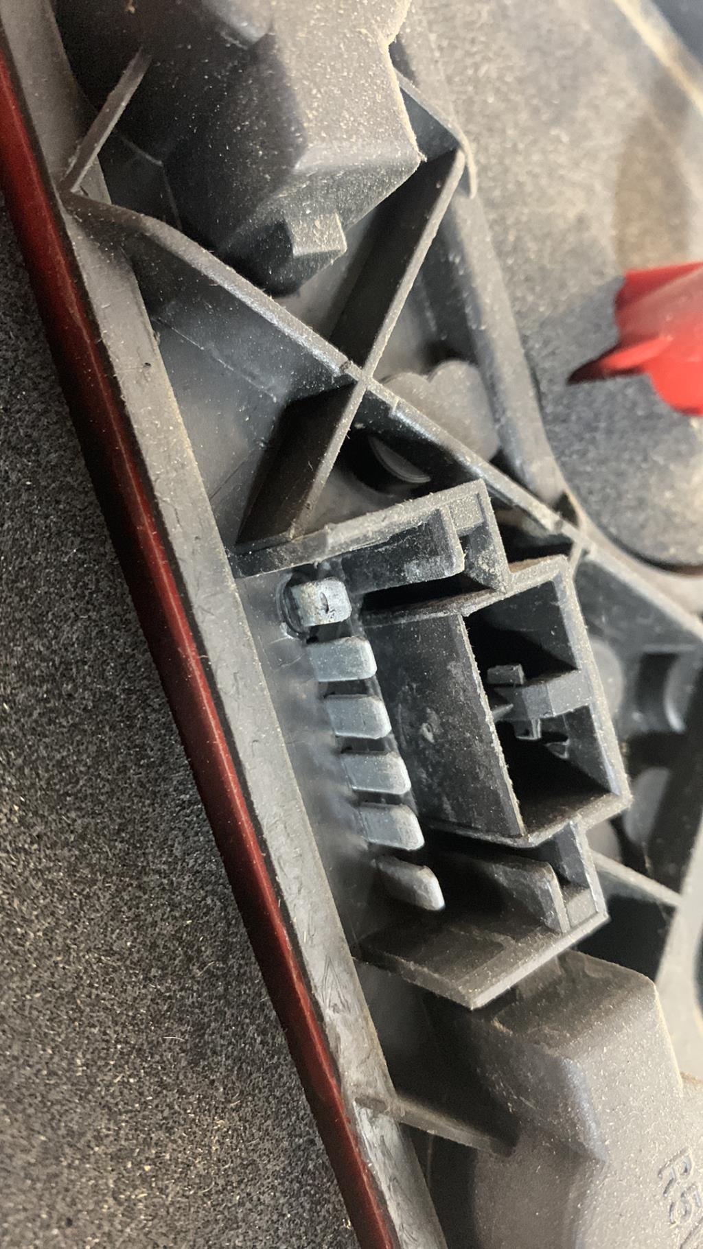 Fanale posteriore principale sinistro (luci) LANCIA YPSILON 3 PHASE 1  - 1