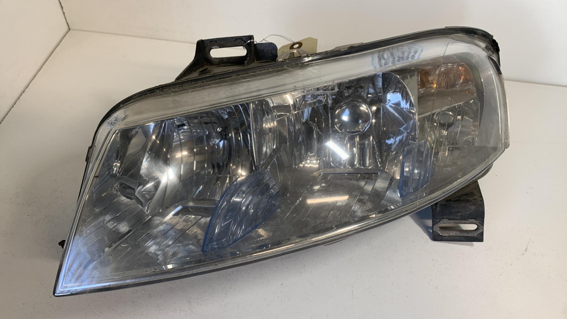 Gruppo ottico anteriore principale sinistro (luci)(faro) FIAT STILO  - 1