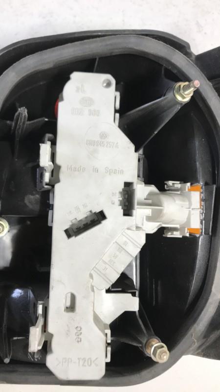 Fanale posteriore principale sinistro (luci) VOLKSWAGEN POLO 3 PHASE 1 Diésel - 1