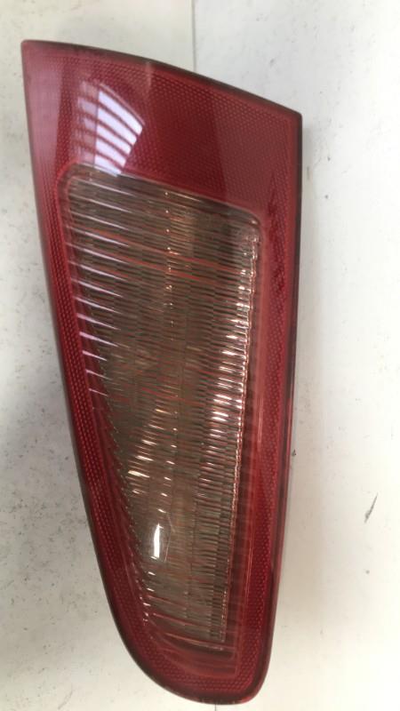 Gruppo ottico posteriore secondario destro (luci) ALFA ROMEO 147 PHASE 2  - 1