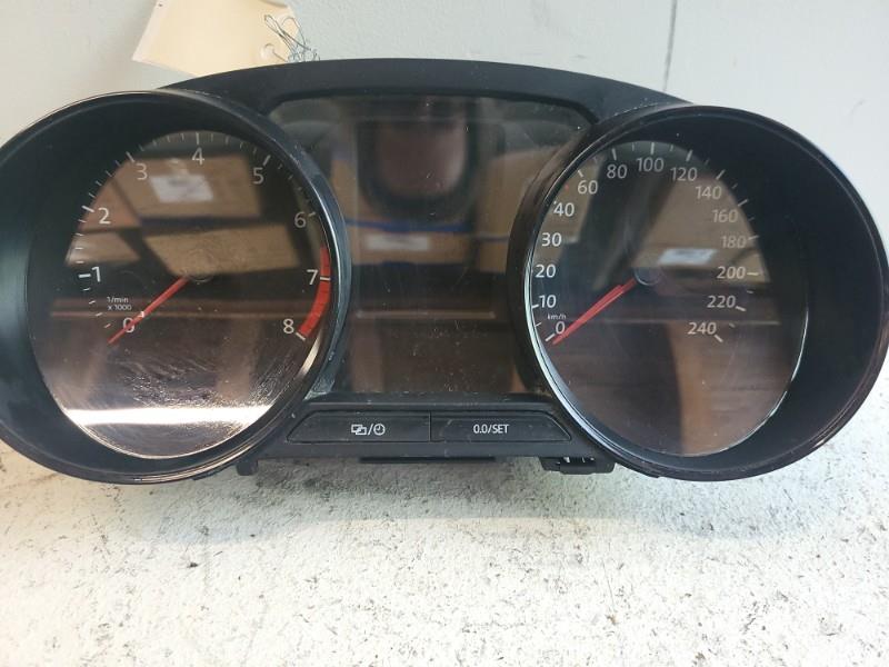 Compteur VOLKSWAGEN POLO 5 PHASE 2 Essence - 1