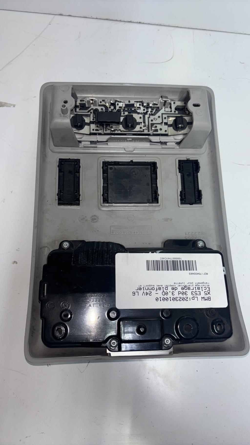 Eclairage de plafonnier BMW X5 E53 Diesel - 1
