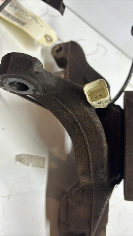 Moyeu avant gauche CITROEN C4 1 PHASE 1 Essence - 1