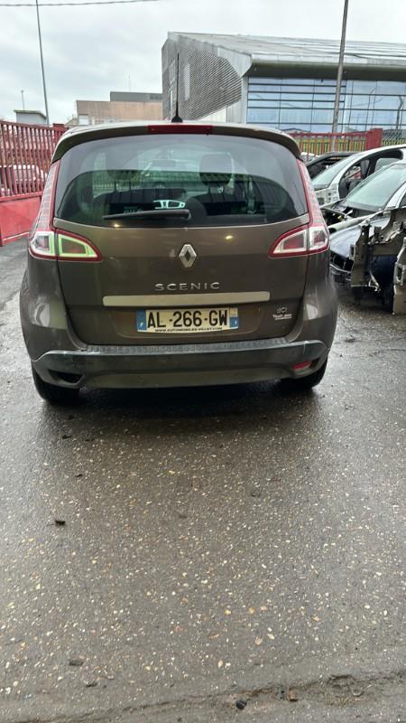 Moyeu avant gauche RENAULT SCENIC 3 PHASE 1 Diesel - 1