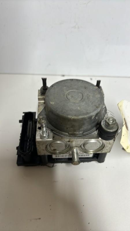 Bloc ABS (freins anti-blocage) RENAULT CLIO 3 PHASE 1 BREAK Diesel - 1