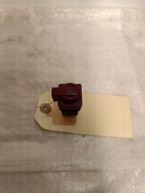 Bouton de warning CITROEN C4 1 PHASE 1 Essence - 1