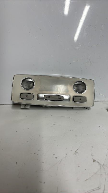 Eclairage de plafonnier RENAULT LAGUNA 3 PHASE 1 Diesel - 1