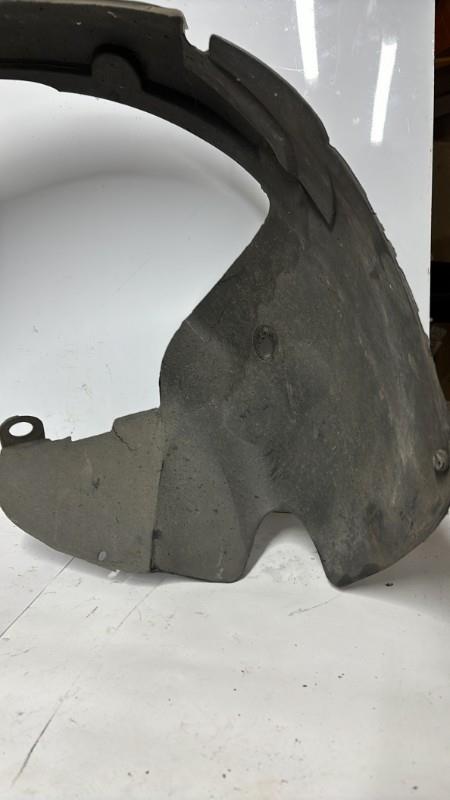 Pare boue avant droit RENAULT TWINGO 1 PHASE 3 Essence - 1