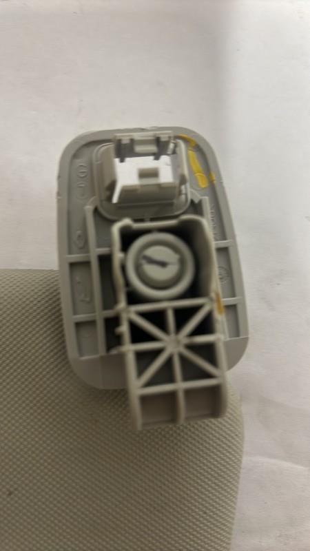 Pare soleil gauche RENAULT CLIO 4 PHASE 1 Diesel - 1