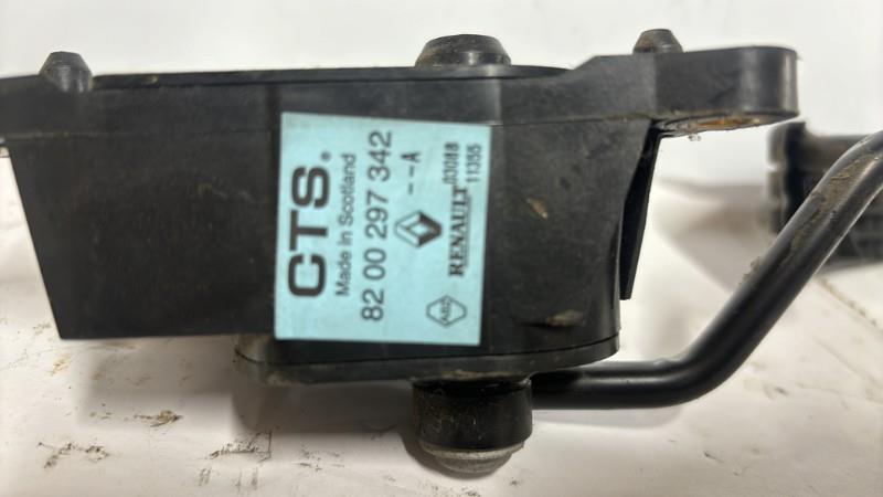 Pedale d'accelerateur RENAULT CLIO 3 PHASE 1 BREAK Diesel - 1