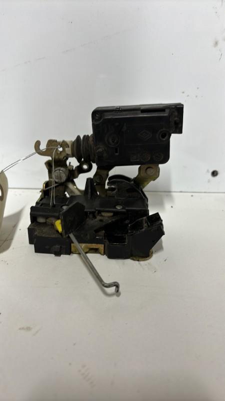 Serrure avant droit RENAULT TWINGO 1 PHASE 3 Essence - 1